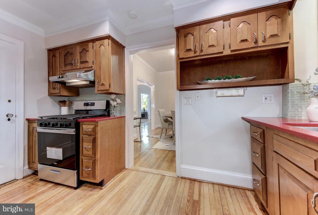 3016 TILDEN STREET NW Unit: 103
