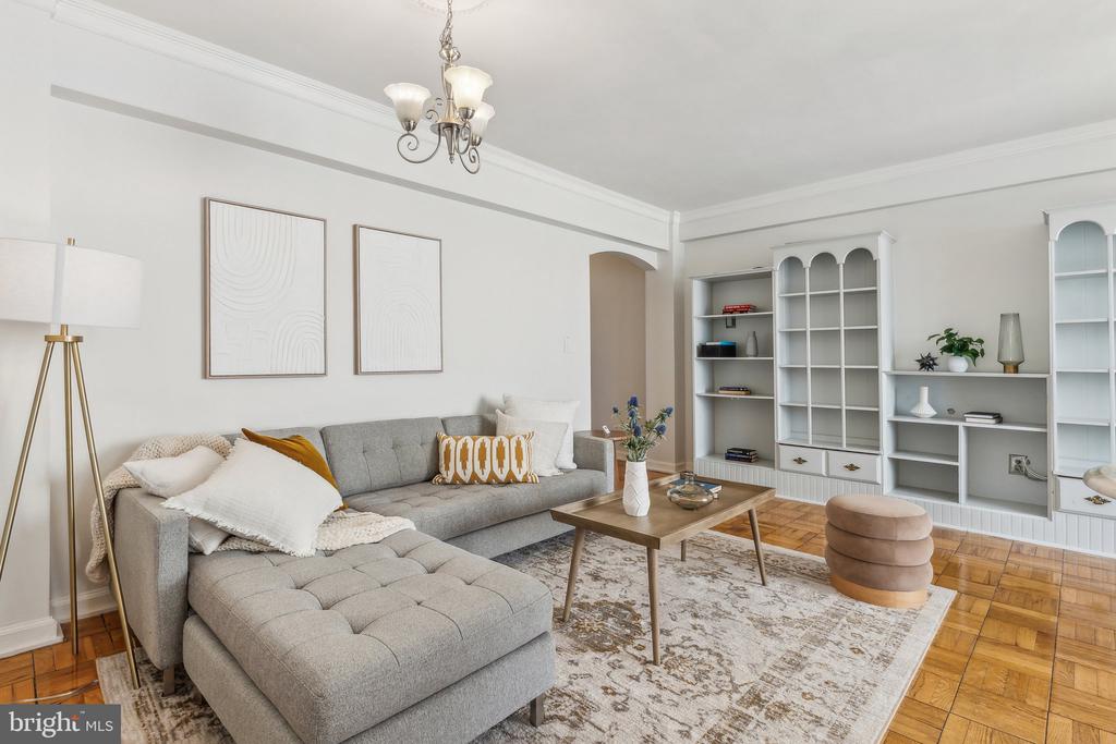 1 SCOTT CIRCLE NW Unit: 721