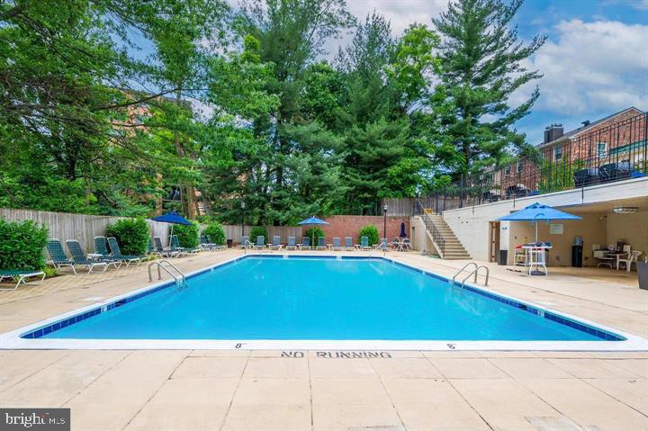 3205 SUTTON PLACE NW Unit: A