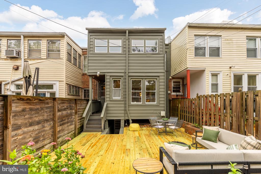 1511 VARNUM STREET NW