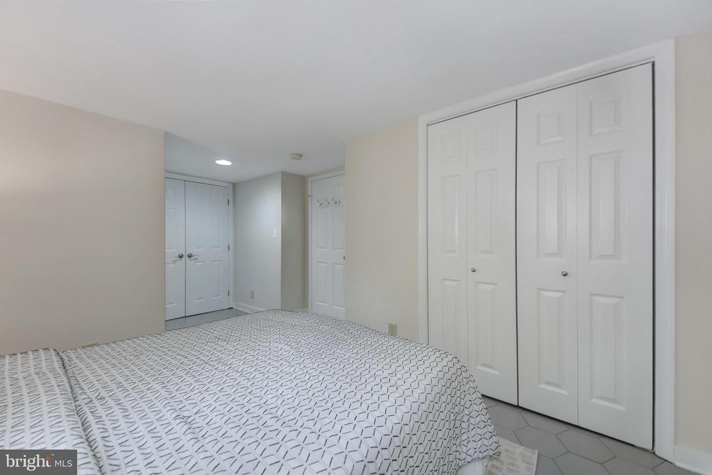 2731 ORDWAY STREET NW Unit: 2
