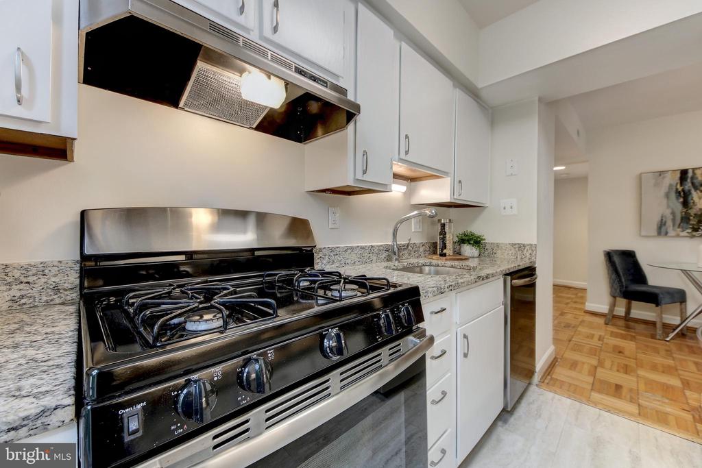 2731 ORDWAY STREET NW Unit: 2