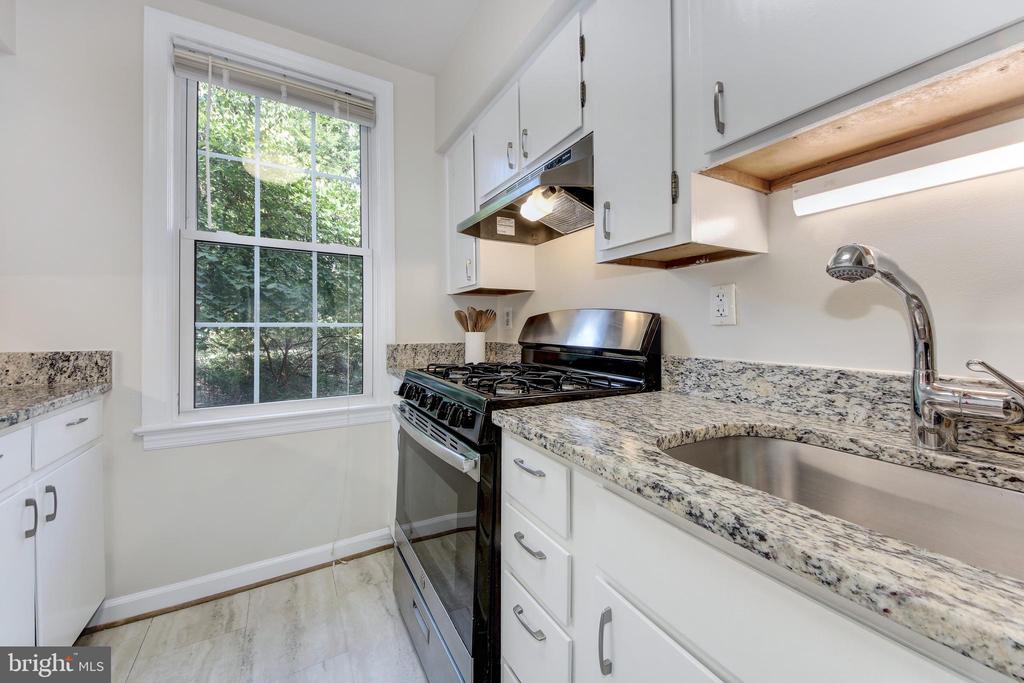 2731 ORDWAY STREET NW Unit: 2
