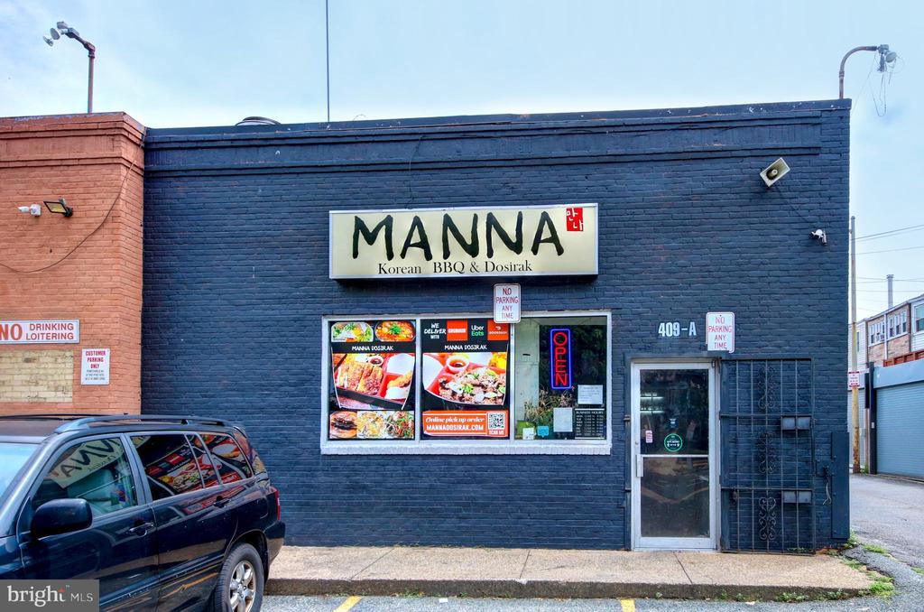213 WARREN STREET NE