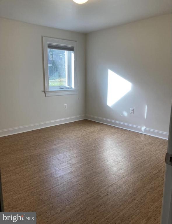 520 BUTTERNUT STREET NW Unit: 2