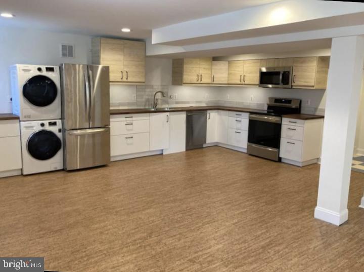 520 BUTTERNUT STREET NW Unit: 2