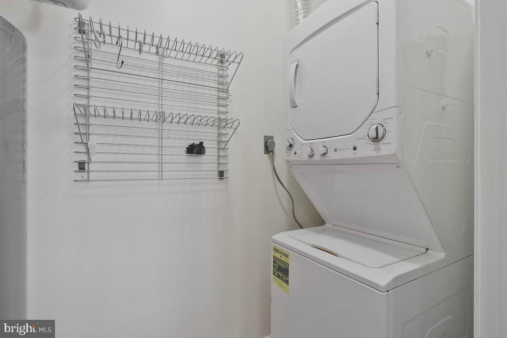 1300 TAYLOR STREET NW Unit: 303