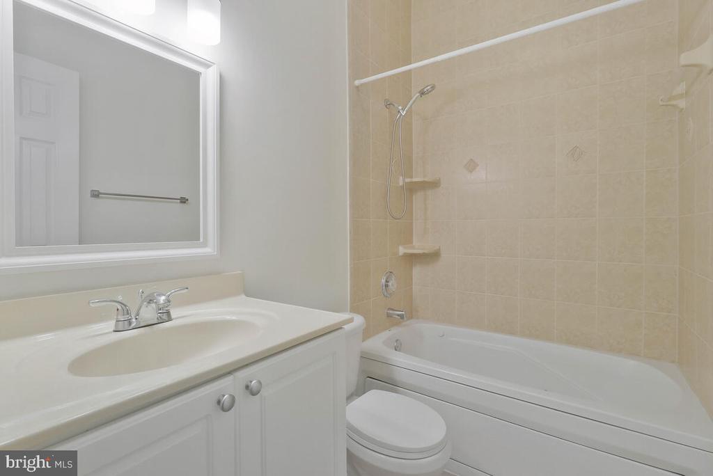 1300 TAYLOR STREET NW Unit: 303