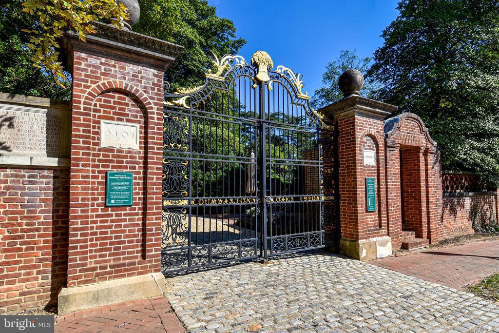 2500 Q STREET NW Unit: 123
