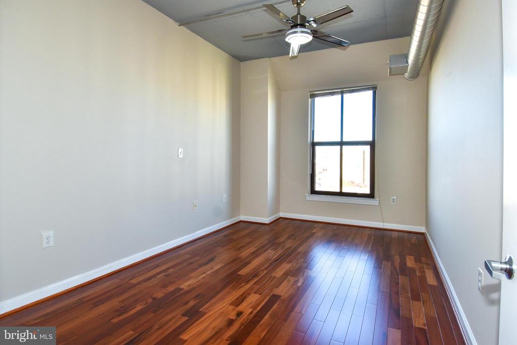 2750 14TH STREET NW Unit: PH8