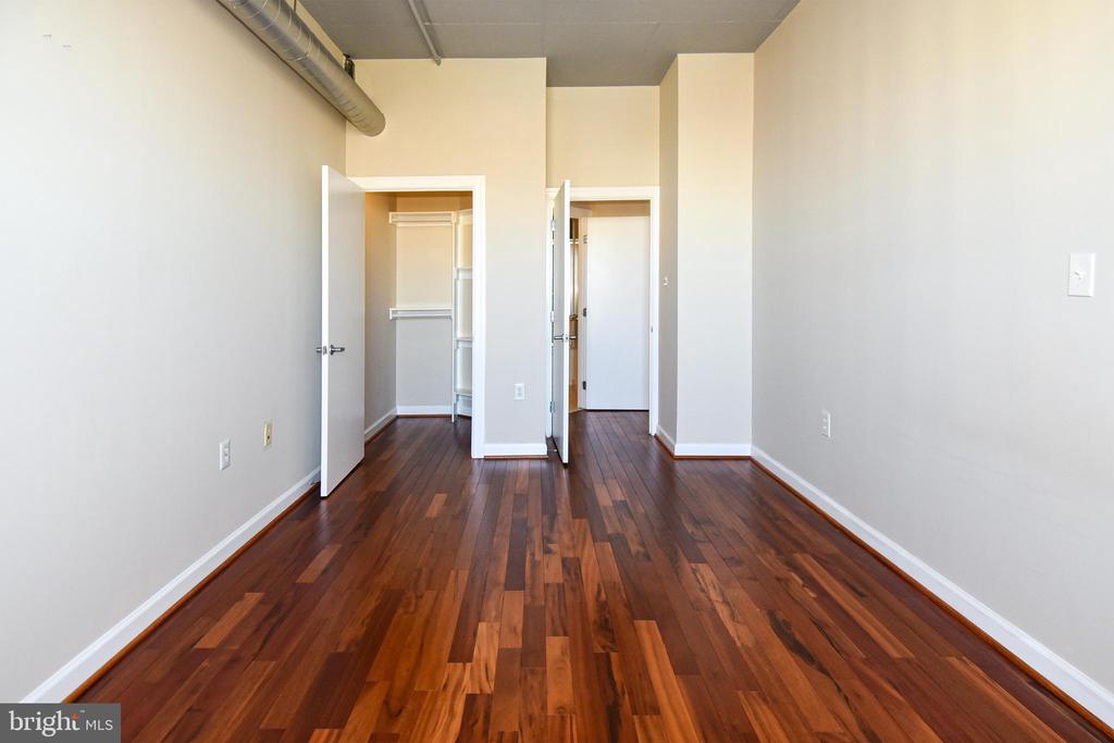 2750 14TH STREET NW Unit: PH8