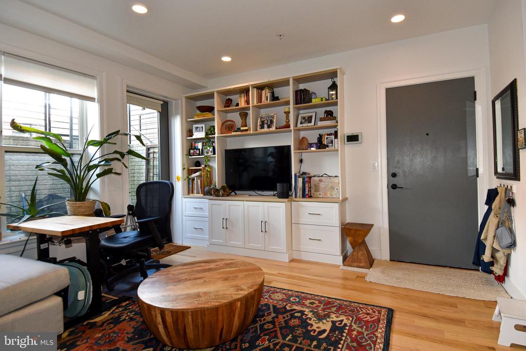 4339 HARRISON STREET NW Unit: 2