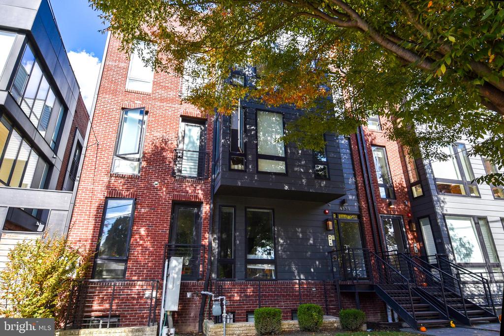 4339 HARRISON STREET NW Unit: 2