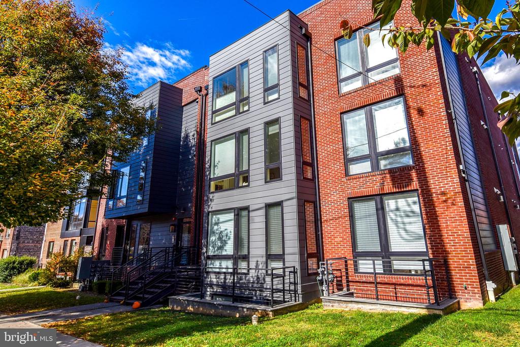 4339 HARRISON STREET NW Unit: 2