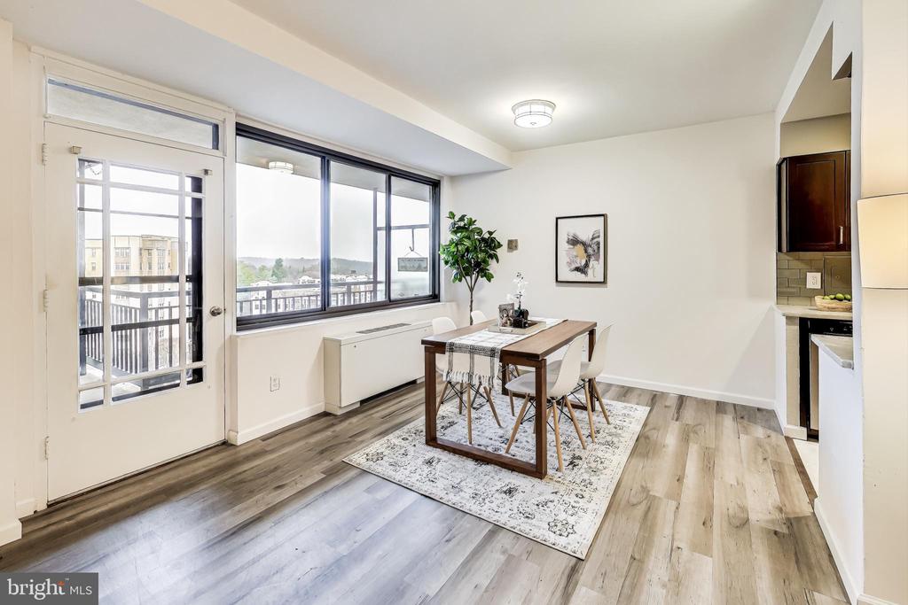 4740 CONNECTICUT AVENUE NW Unit: 904