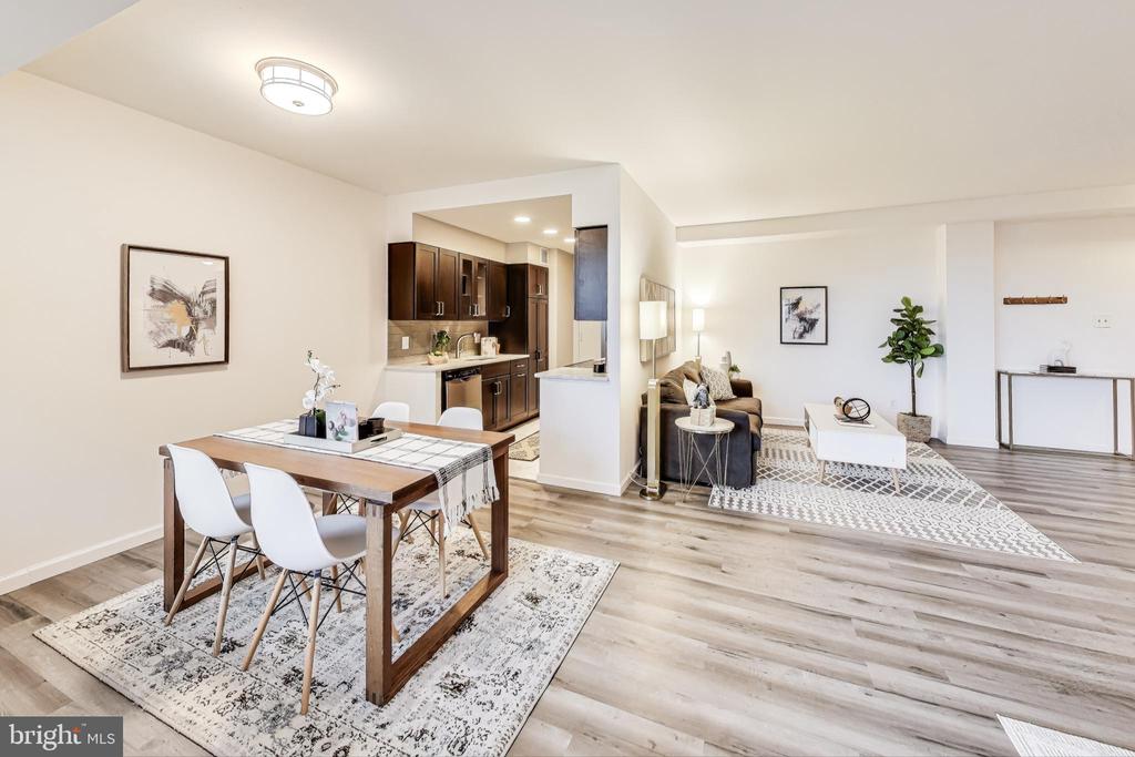 4740 CONNECTICUT AVENUE NW Unit: 904
