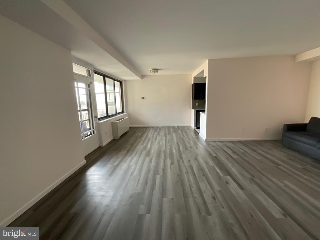 4740 CONNECTICUT AVENUE NW Unit: 904