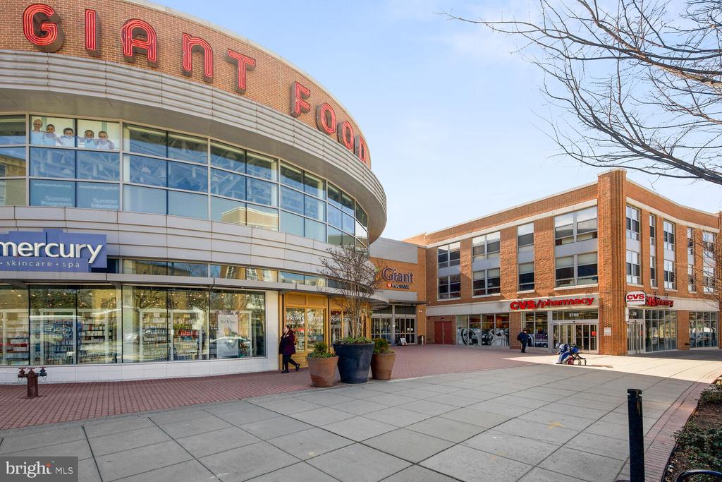 3315 WISCONSIN AVENUE NW Unit: 403