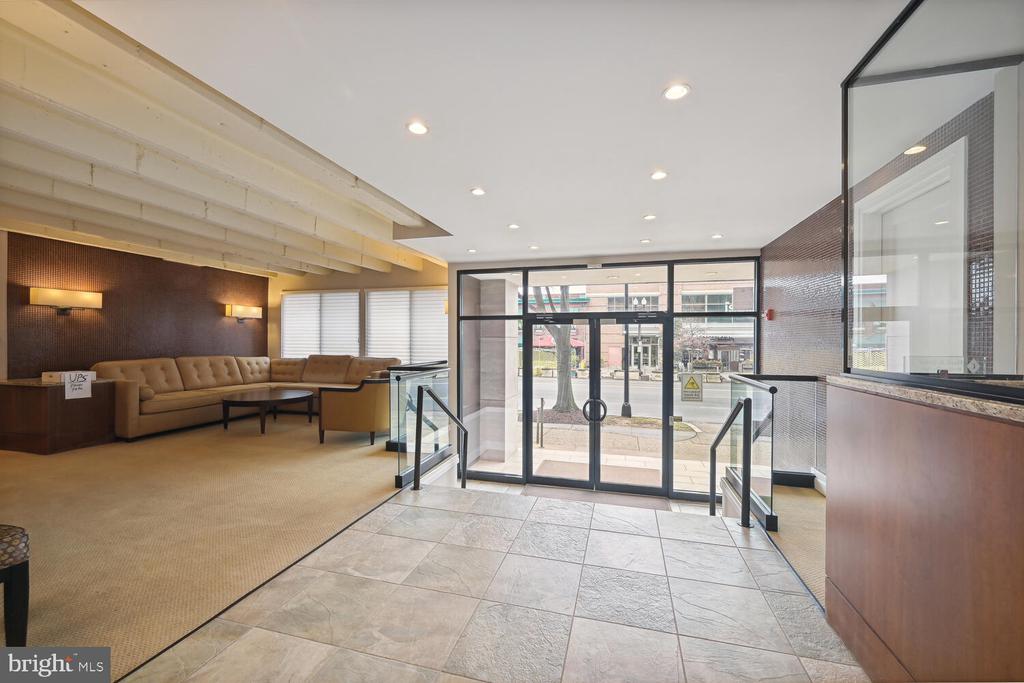 3315 WISCONSIN AVENUE NW Unit: 403