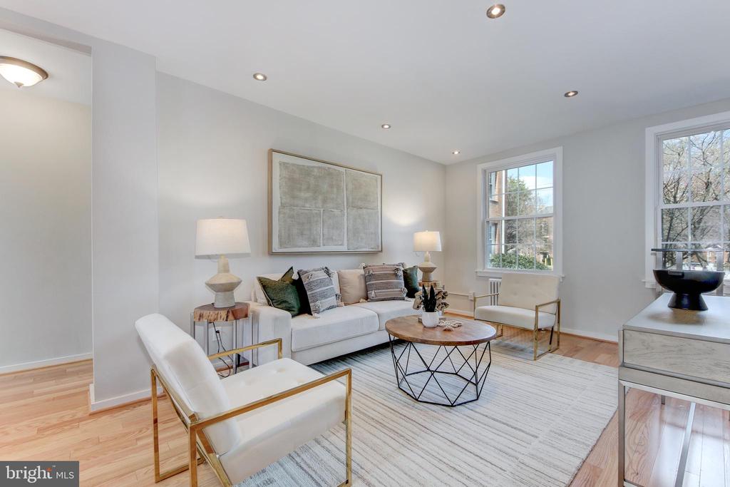 2716 ORDWAY STREET NW Unit: 2