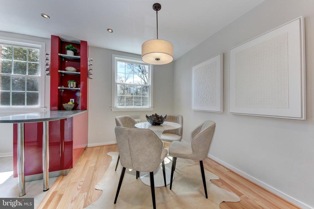 2716 ORDWAY STREET NW Unit: 2