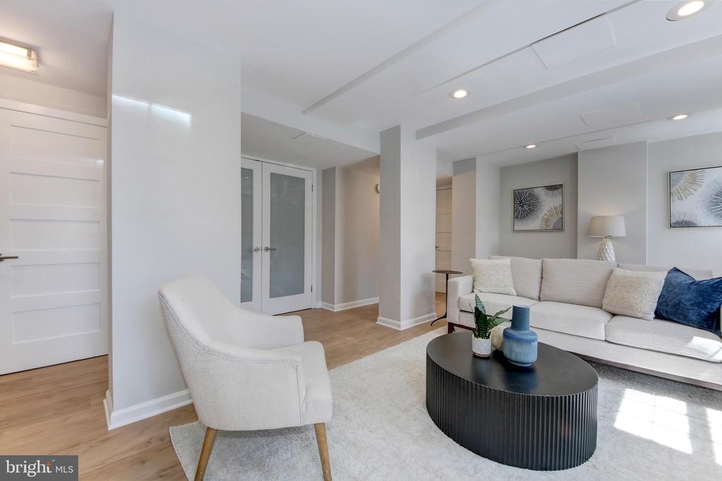 2716 ORDWAY STREET NW Unit: 2