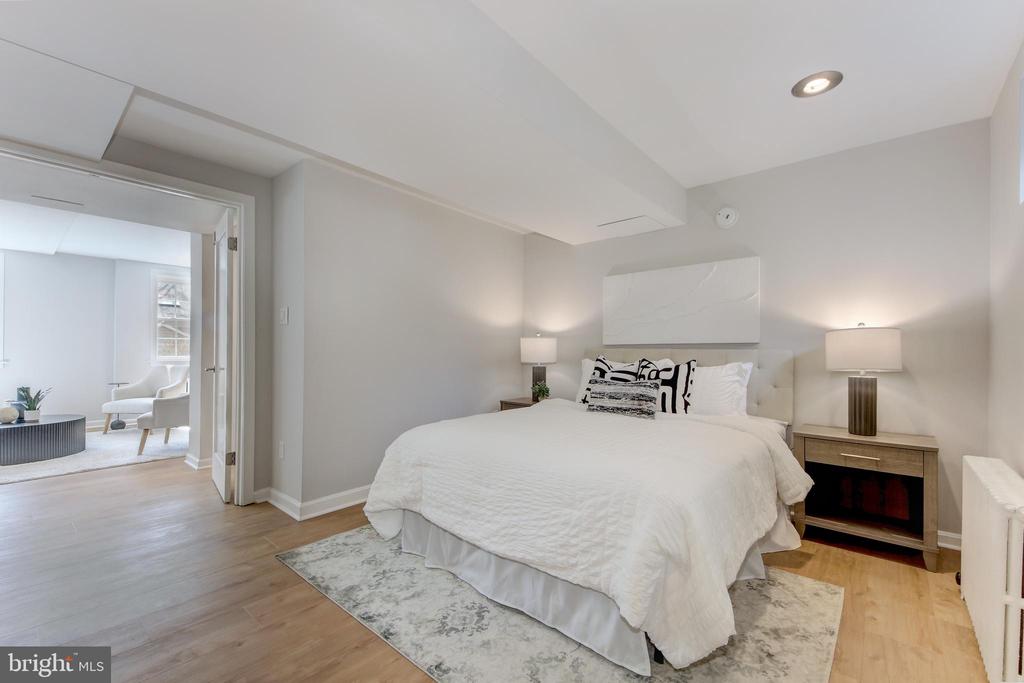2716 ORDWAY STREET NW Unit: 2
