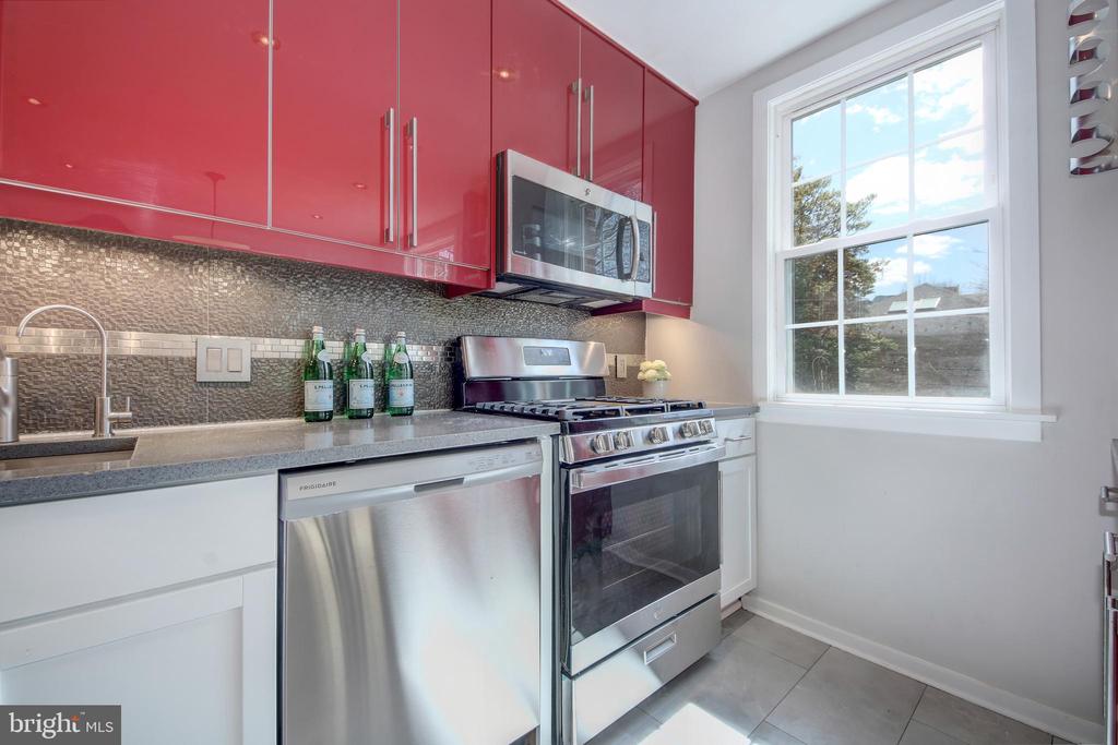 2716 ORDWAY STREET NW Unit: 2