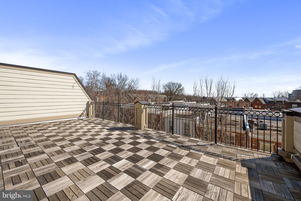 1411 RIDGEVIEW WAY NW