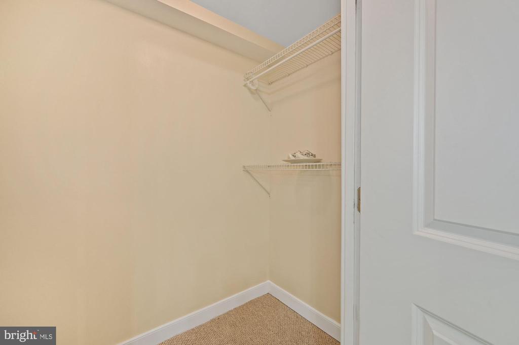 555 MASSACHUSETTS AVENUE NW Unit: 414