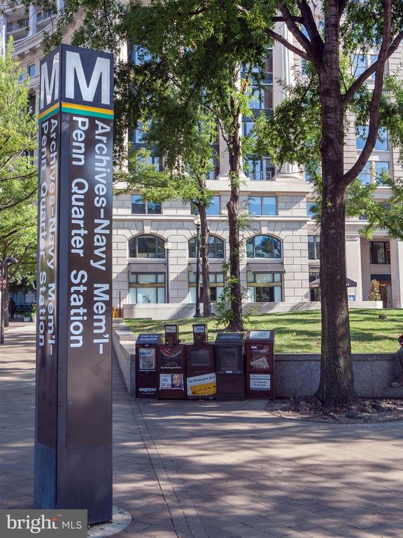 555 MASSACHUSETTS AVENUE NW Unit: 414
