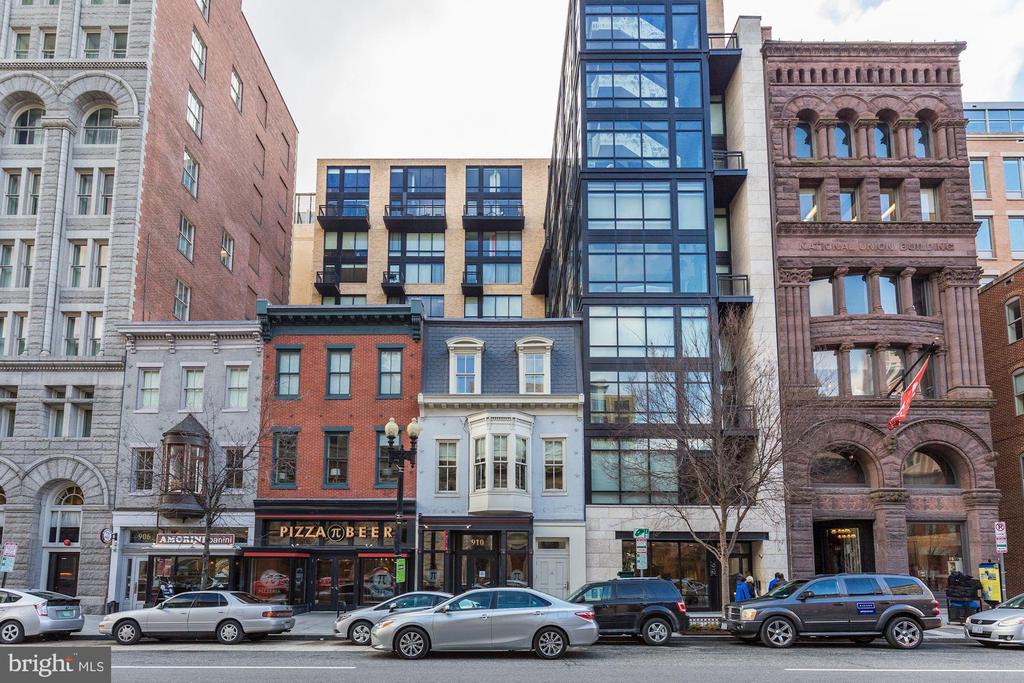 555 MASSACHUSETTS AVENUE NW Unit: 414