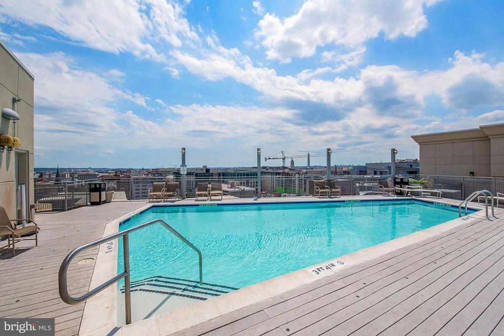 555 MASSACHUSETTS AVENUE NW Unit: 414