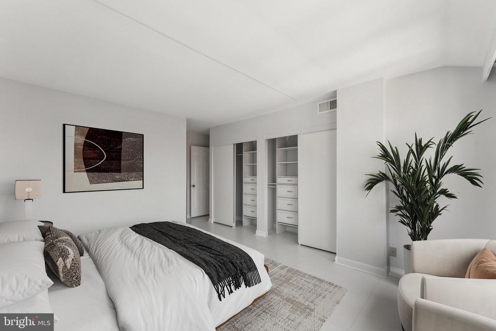 1077 30TH STREET NW Unit: 705