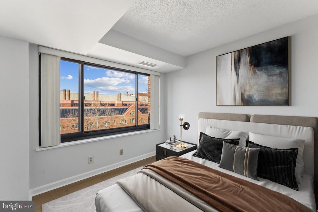 1077 30TH STREET NW Unit: 705