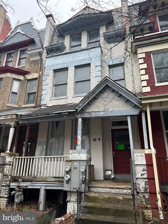 1904 3RD STREET NW
