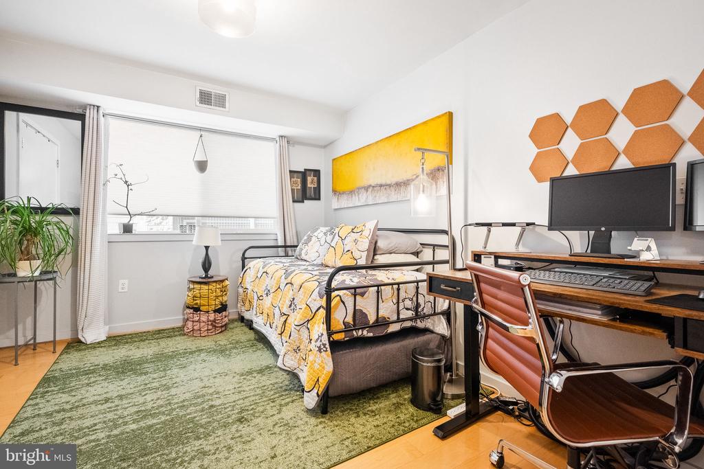 1439 CHAPIN STREET NW Unit: 102