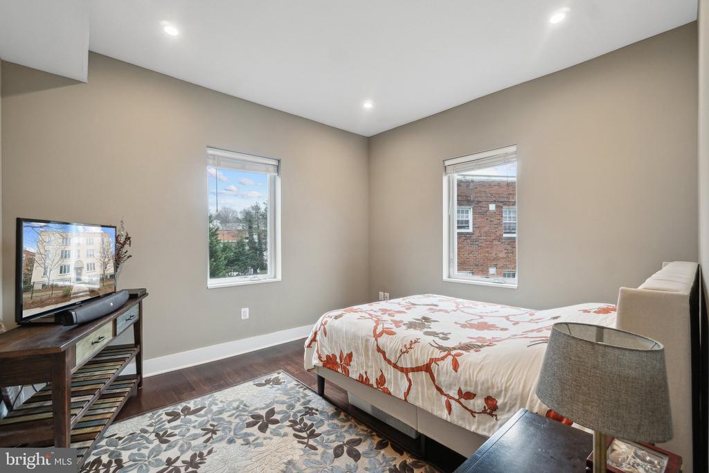 110 GALLATIN STREET NW Unit: 13