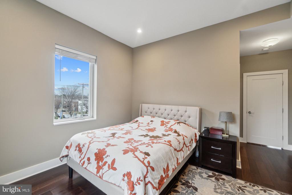 110 GALLATIN STREET NW Unit: 13