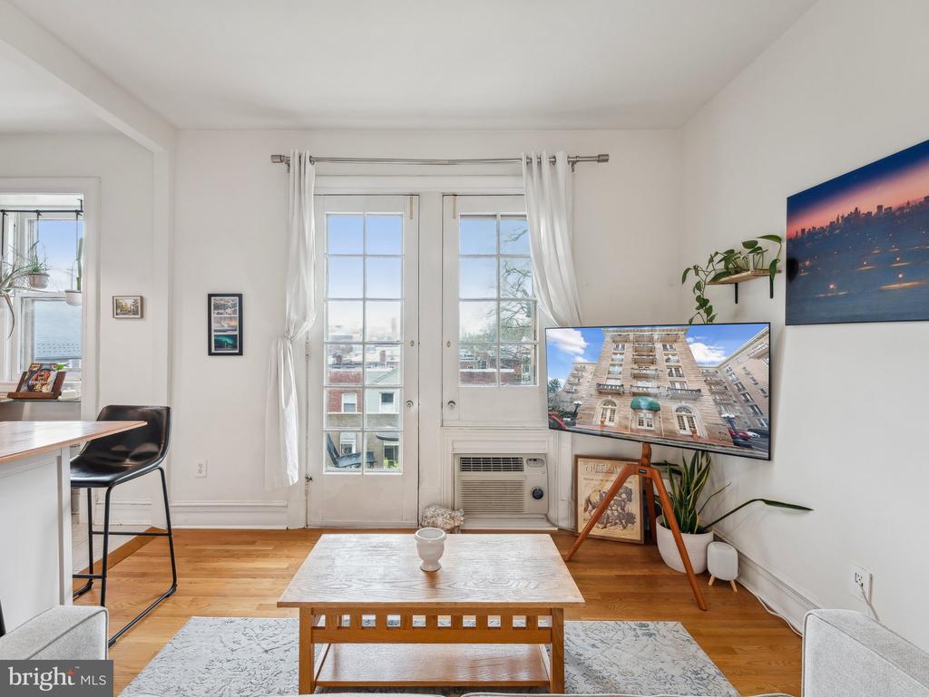 3420 16TH STREET NW Unit: 304