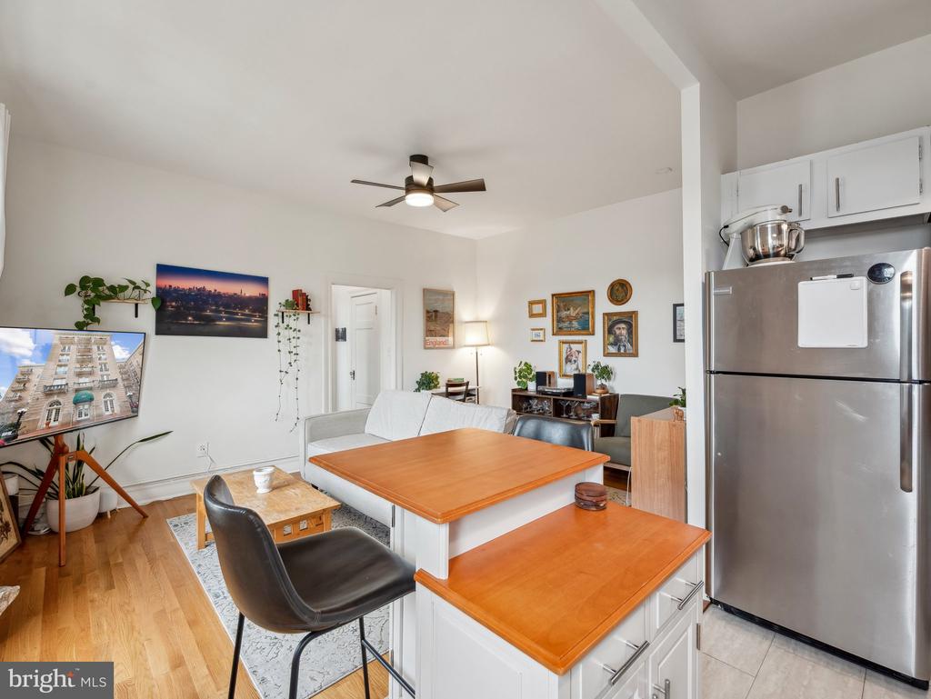 3420 16TH STREET NW Unit: 304