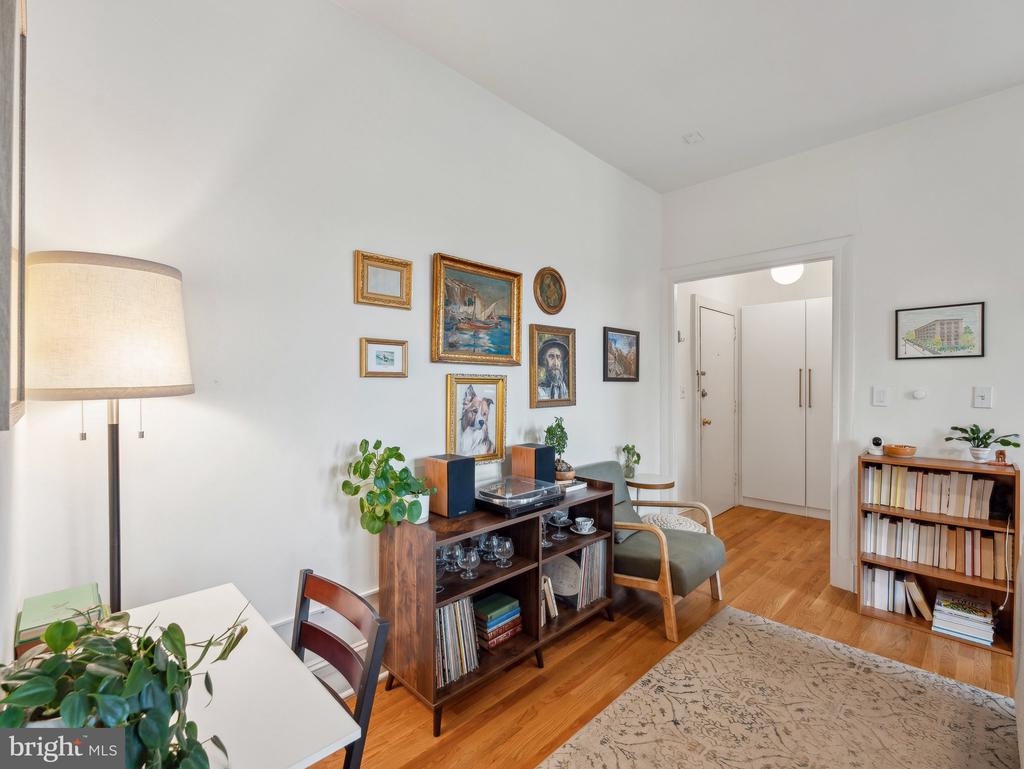 3420 16TH STREET NW Unit: 304