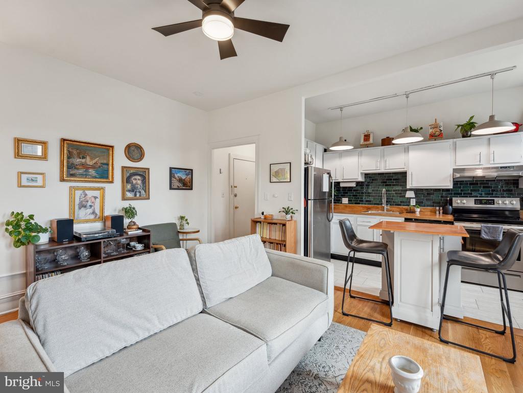 3420 16TH STREET NW Unit: 304