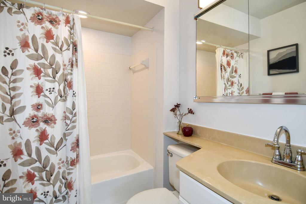 2440 16TH STREET NW Unit: 510