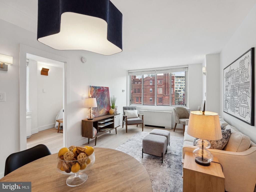 1239 VERMONT AVENUE NW Unit: 401