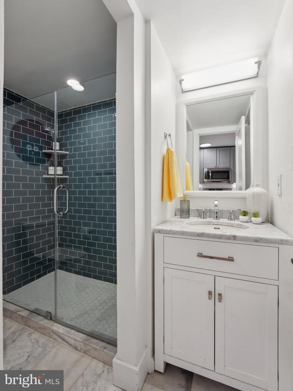 1239 VERMONT AVENUE NW Unit: 401
