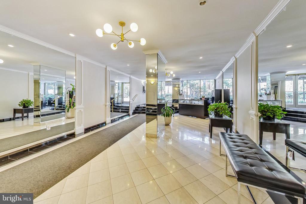 1239 VERMONT AVENUE NW Unit: 401