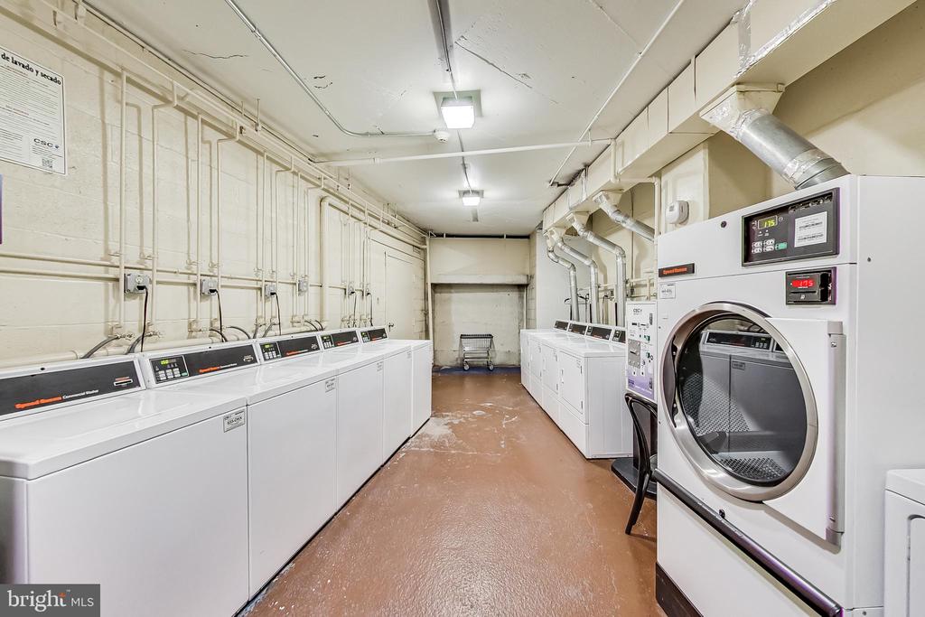 1239 VERMONT AVENUE NW Unit: 401