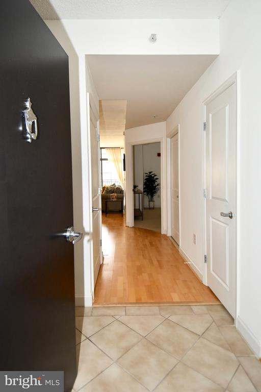 1111 25TH STREET NW Unit: 619
