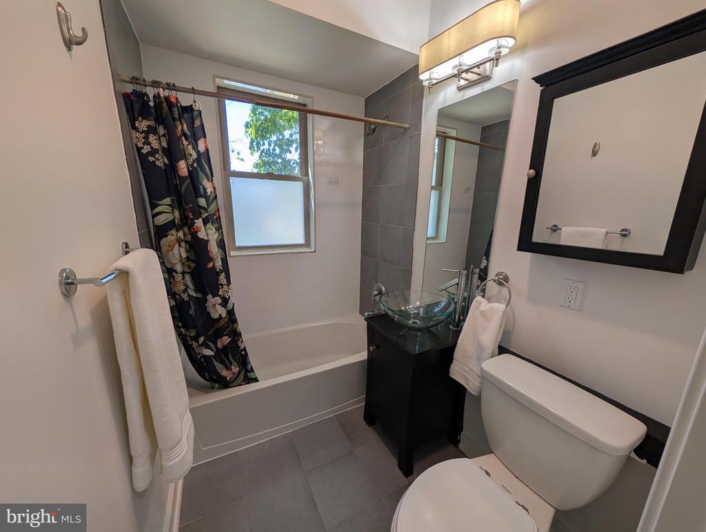 3602 ROCK CREEK CHURCH ROAD NW Unit: 7